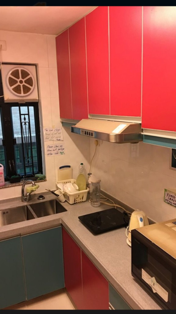 Rooms for Rent in a Spacious Village House - Tai Po/Tai Wo - Bedroom - Homates Hong Kong