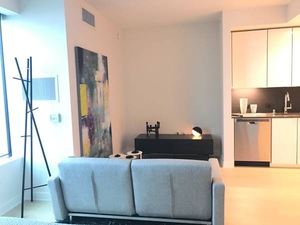 Newly Renovated Studio Room For Rent - 灣仔 - 獨立套房 - Homates 香港