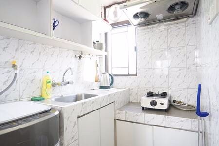 Share Flat! 2BR High Lv@ Mongkok MTR Argyle St. - 旺角/油麻地 - 房間 (合租／分租) - Homates 香港