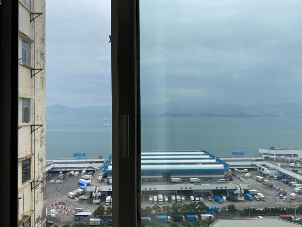 Sai Ying Pun Newly furbished Seaview spacious room in 2bedroom - 西區 - 住宅 (整間出租) - Homates 香港