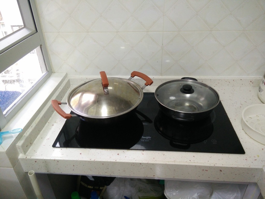 ［旺角］兩名Fresh Grad 大學生招男/女兩房一廳roomate，Fresh Grad Couple wants roomates in 2bedroom apartment at Mongkok - 旺角/油麻地 - 住宅 (整間出租) - Homates 香港