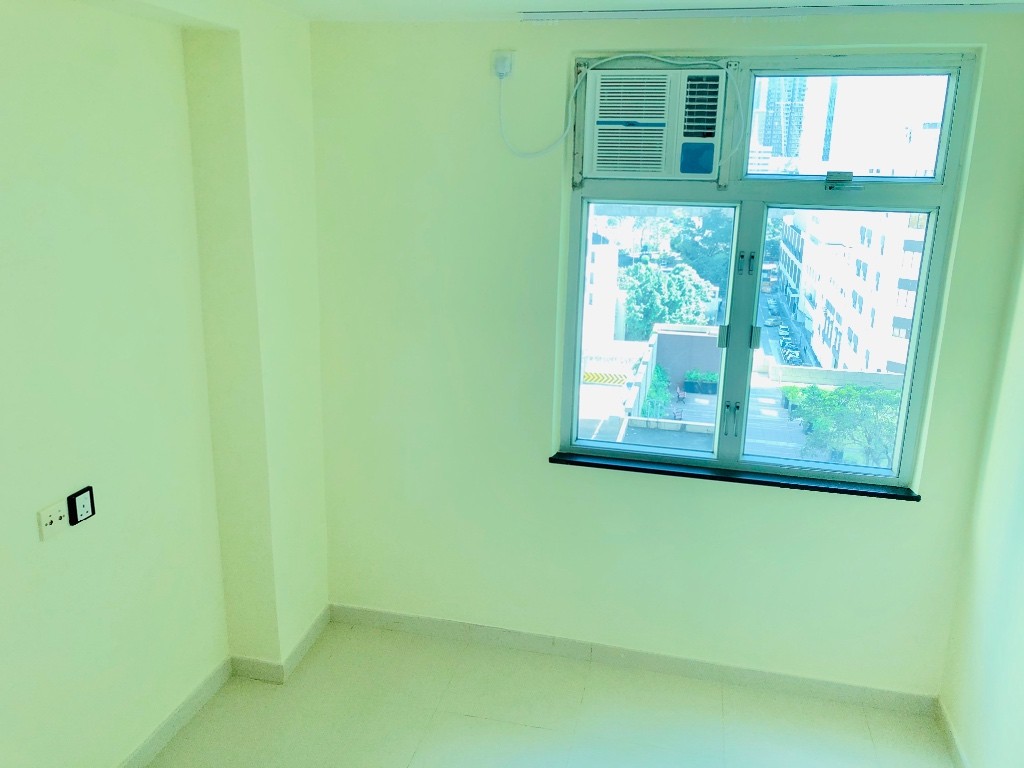 Mei Foo Sun Chuen 2 Bedrooms Excellent Condition - Mei Foo - Flat - Homates Hong Kong