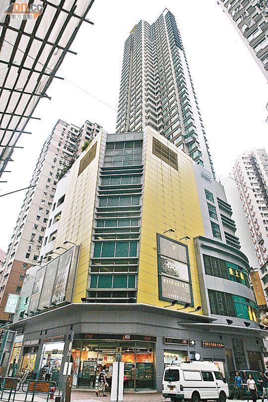 $6500 Paradise Square, single room, big balcony (No.3 Kwong Wa Street, Mongkok) girls only限女生。近旺角东地铁站，百利达广场两室一厅有阳台-大房。（有家具）可拎包即刻起租 - 旺角/油麻地 - 房間 (合租／分租) - Homates 香港