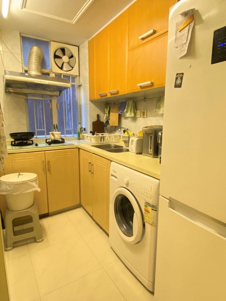 Nice Shared Flat in Wan Chai - 灣仔 - 房間 (合租／分租) - Homates 香港