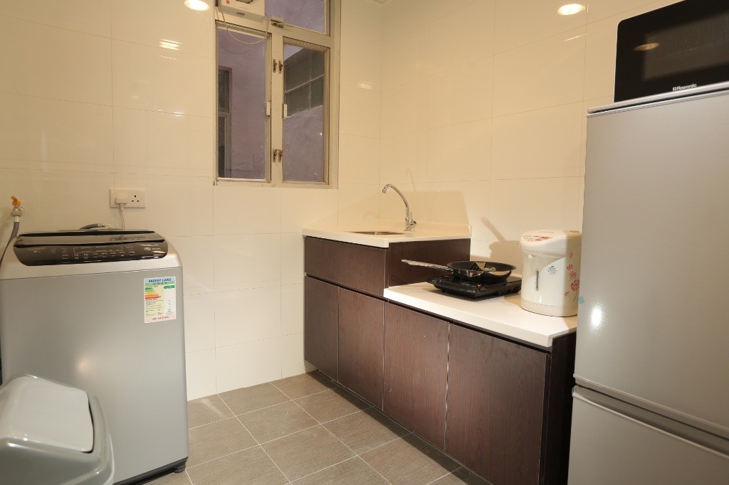 [‍No Agent Fee] Youth Co-living | Shared Flat for Girls/Boys @ Mongkok MTR - 旺角/油麻地 - 住宅 (整間出租) - Homates 香港