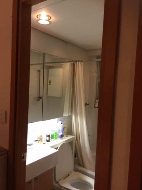 Metro Harbourview One Double-Bed Room Apartment Seeking Flatmate - 大角咀 - 住宅 (整間出租) - Homates 香港