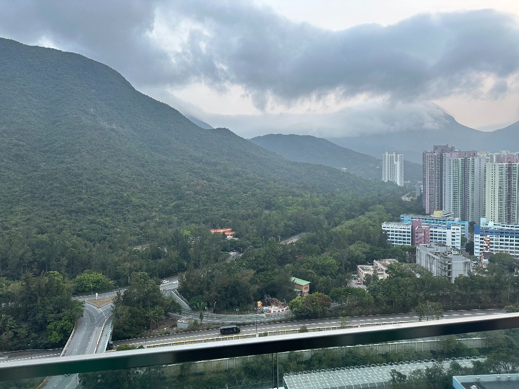 Beautiful high rise apartment in Tung Chung. Sun and mountain facing. - 東涌 - 房間 (合租／分租) - Homates 香港