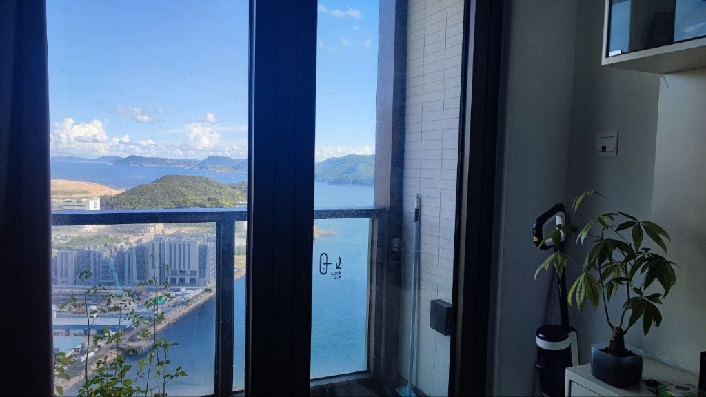 Sea View in 49th floor in  Lohas Park (new Apartment) - Tseung Kwan O - Bedroom - Homates Hong Kong