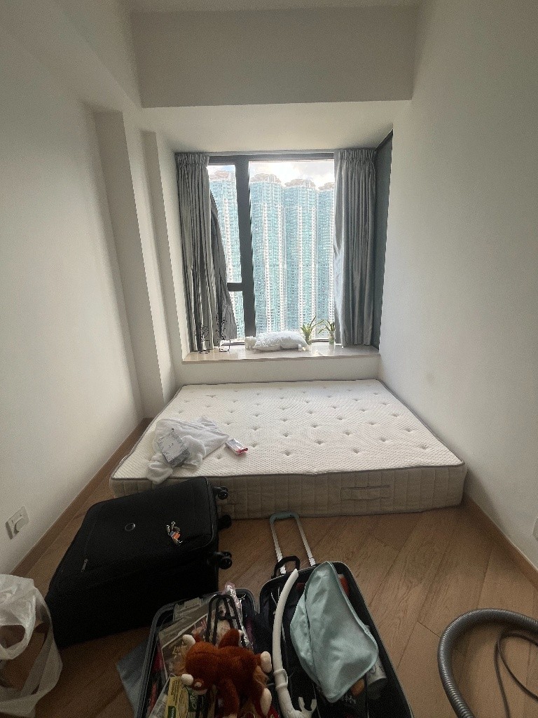 Clean Room with En-Suite Bathroom in Shared Home with Club House,  No Agent Fee. - 東涌 - 房間 (合租／分租) - Homates 香港