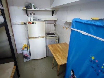 香港 -  - 鴨寮街245号