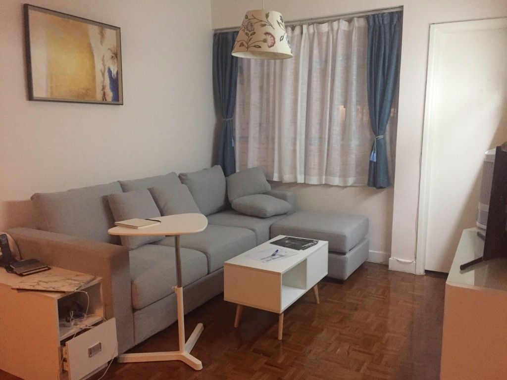 Bright Spacious Room in Sheung Wan, Mins to Central - Sheung Wan/Central - Flat - Homates Hong Kong