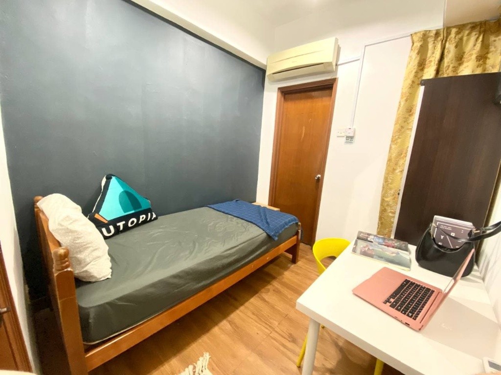 Discover a haven designed for Muslimahs At KL🧕 Privacy, serenity, and convenience await ! 🤙 - Wilayah Persekutuan Kuala Lumpur - Bedroom - Homates Malaysia