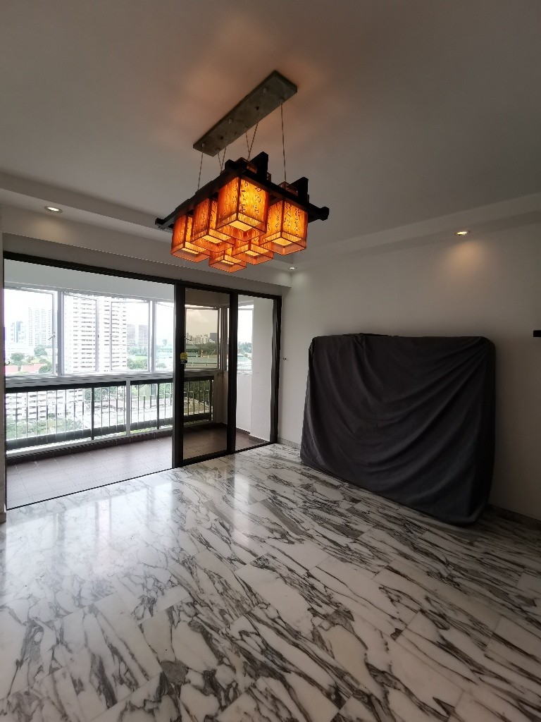 Immediate Available - Braddell View 10B-Master Bed Room/ Swimming pool &amp; gym facilities / Strictly Single Occupancy/no Owner Staying/No Agent Fee/Cooking allowed/With attach Bathroom/Near Brad - Homates Singapore