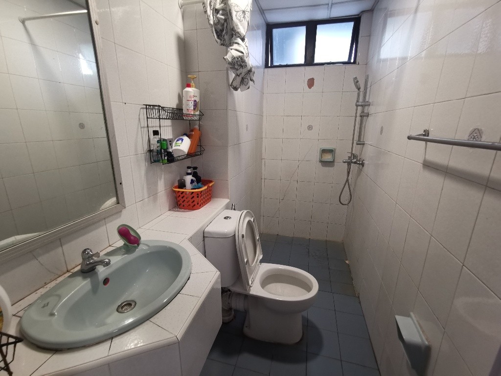 Immediate Available - Common Room/Strictly Single Occupancy/no Owner Staying/No Agent Fee/Cooking allowed/ Toa Payoh MRT / Novena MRT /Balestier - Novena 诺维娜 - 分租房间 - Homates 新加坡