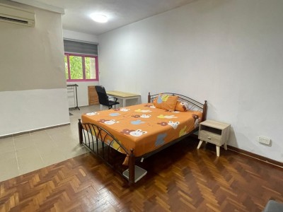 Available Immediate - Master Bed Room/ Private Bathroom/1or 2 person stay/no Owner Staying/Wifi/Aircon/No Agent Fee/Cooking allowed/Bugis MRT/ Lavender / Nicoll Highway MRT / Katong  - 1 Sultan Gate #03-02 Singapore 198474