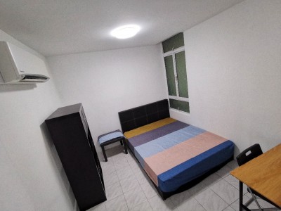 Immediate Available  - Common Room/1or2 person stay/no Owner Staying/No Agent Fee/Cooking allowed/Near Somerset MRT/Newton MRT/Dhoby Ghaut MRT - 5A Lorong 37 Geylang, #08-02, Singapore 387914