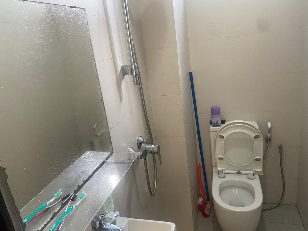 Available 21 Sep-Common Room/1 or 2 person stay/Wi-Fi/No owner staying/No Agent Fee / Cooking allowed/Near Toa Payoh/ Boon Keng / Novena MRT  - Toa Payoh - Bedroom - Homates Singapore