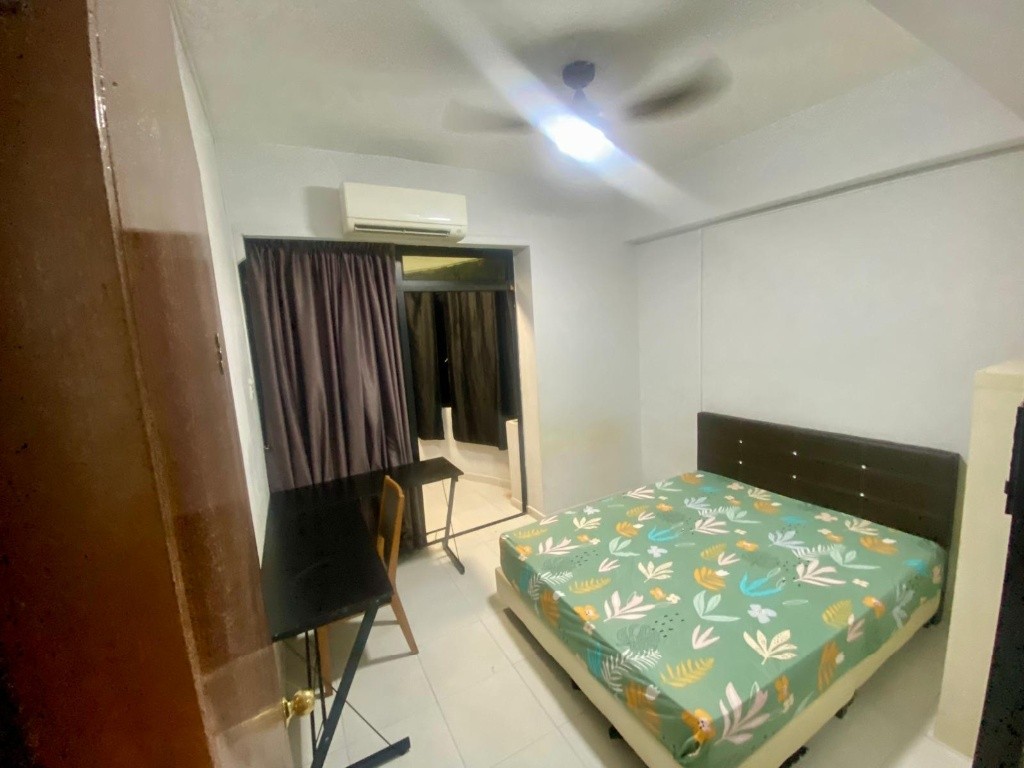 Toa Payoh MRT / Novena MRT / Balestier / Deluxe Queen Room / Available 9 Dec, Property, Rentals, Room Rentals on Carousell - Toa Payoh 大巴窑 - 分租房间 - Homates 新加坡