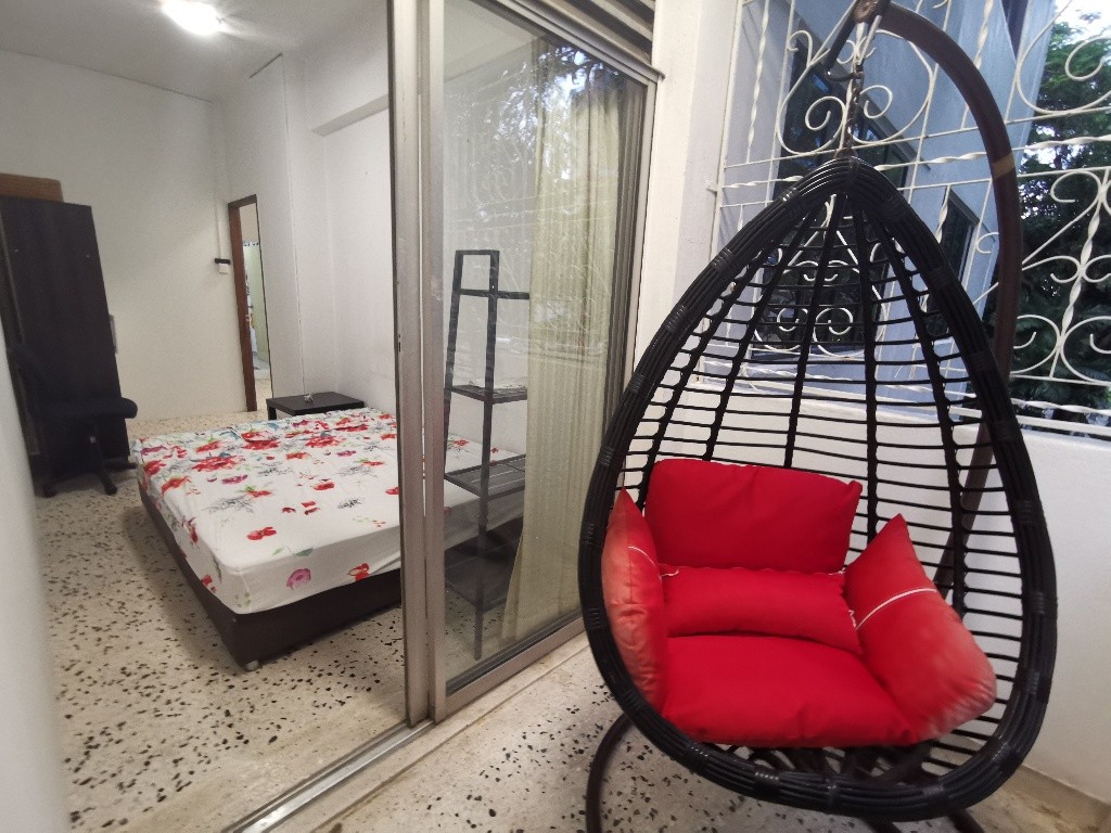 Tanglin / River Valley / Orchard - Kum Hing Court - Balcony Queen Room- Available Now, Property, Rentals, Room Rentals - Tanglin - Bedroom - Homates Singapore