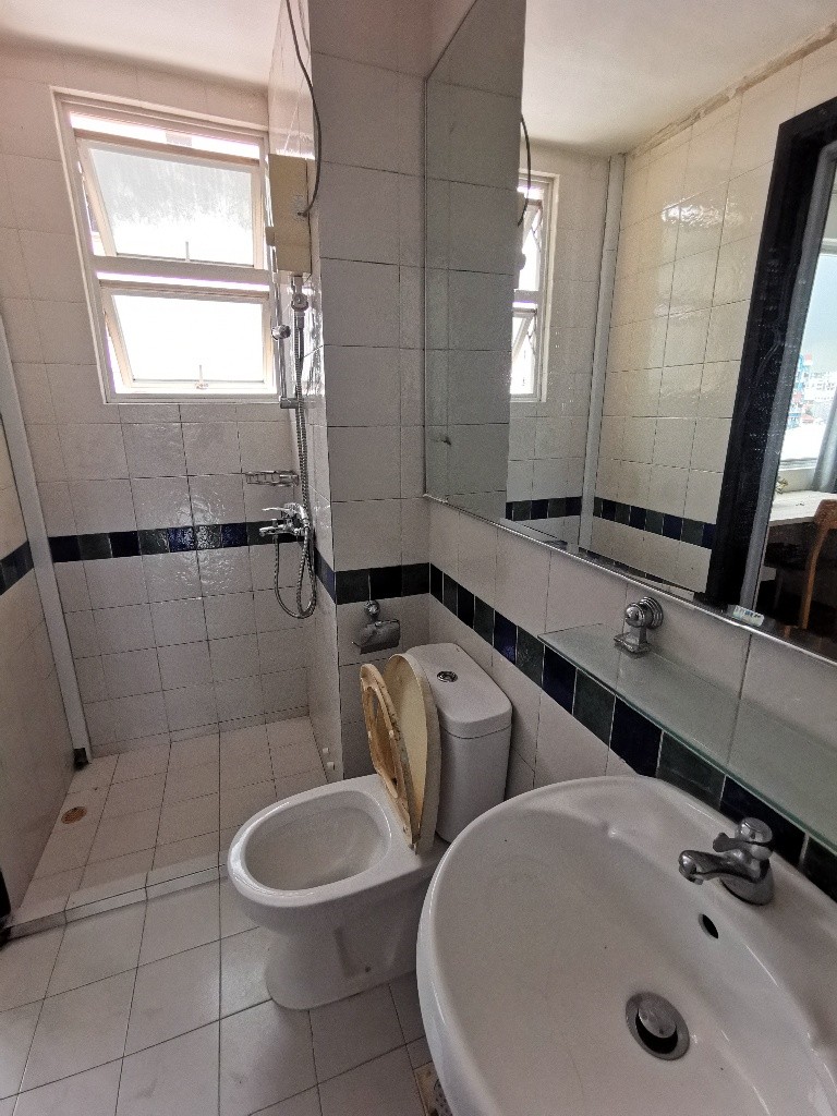 Kallang MRT / Stadium MRT / Mountbatten MRT / Master with Private Bathroom/ Available 21 Dec/ No Agent Fee - Kallang - Bedroom - Homates Singapore