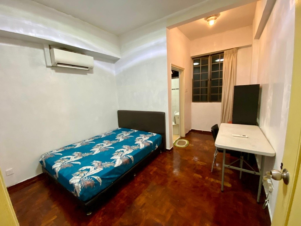 Near Paya Lebar MRT/Aljunied MRT/Dakota MRT/ Master Room for 1-2 pax/Available Immediate/ No agent fee - Geylang 芽笼 - 分租房间 - Homates 新加坡