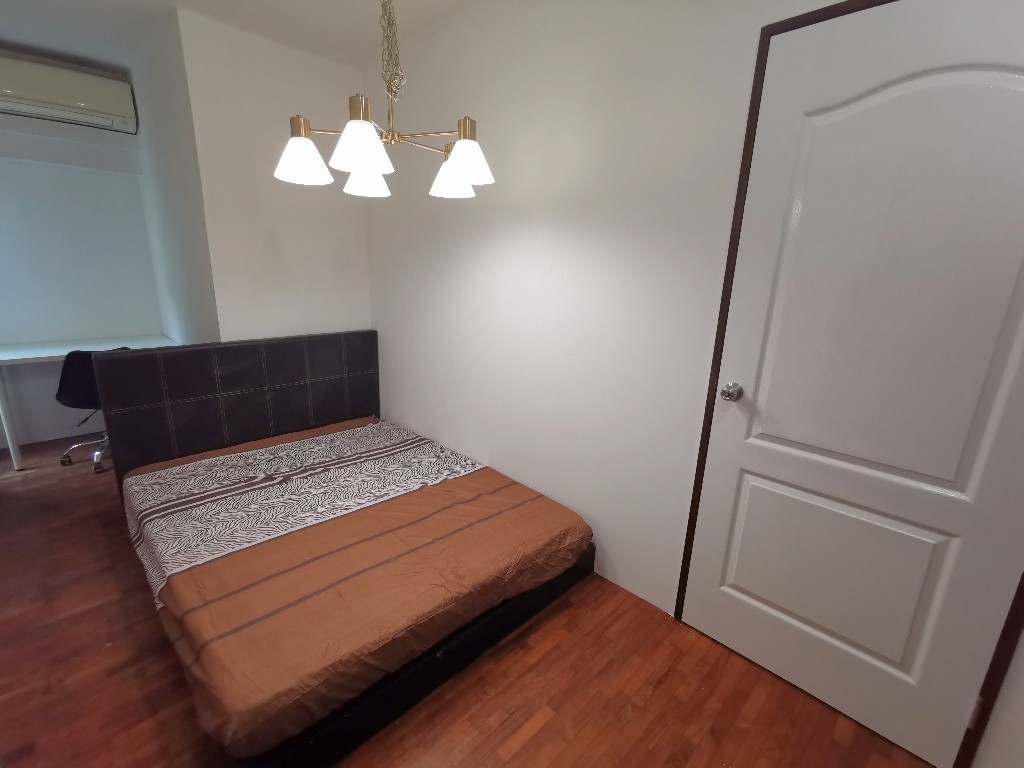 Immediate Available/ Common Room / 1 Person stay / Shared Bathroom / WIFI / Air-Con / No Owner Staying / No Agent Fee / Cooking Allowed / Near Braddell MRT / Marymount MRT / Caldecott MRT - Braddell - - Homates Singapore